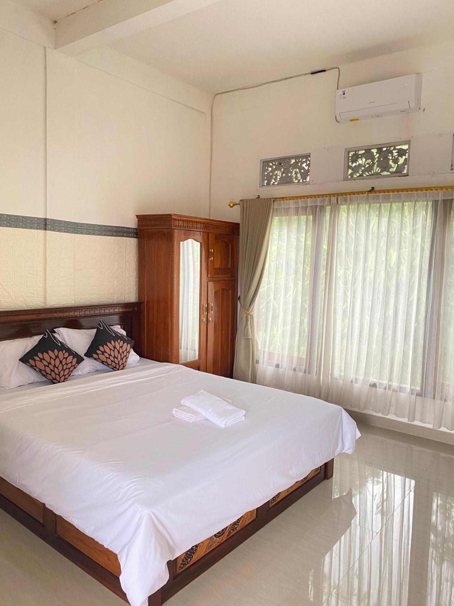Sri Sedana Guest House Sidemen  Exterior photo